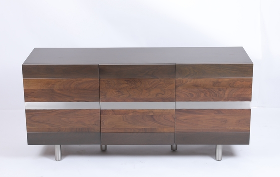 خرید Custom Living Room Buffet Cabinet With 3 Doors Stainless Steel Metal Base تولید آنلاین