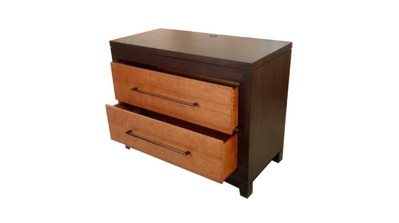 قیمت خوب Double Drawer Wooden Hotel Room Dresser / Long Handle Luxury Bedroom Furniture آنلاین