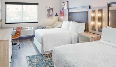 قیمت خوب American Style Laminate Oak Wood Luxury Hotel Bedroom Furniture For Four Point Sheration Hotel آنلاین