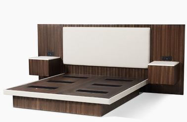 قیمت خوب King Size Dark Zebra Wood Veneer Luxury Hotel Bedroom Furniture With Upholstered Headboard آنلاین